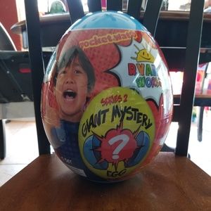 Ryans world series 2 giant blue egg